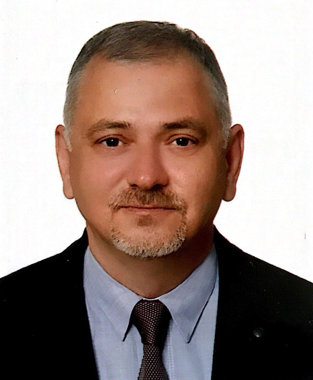 Kadir Şüküroğlu