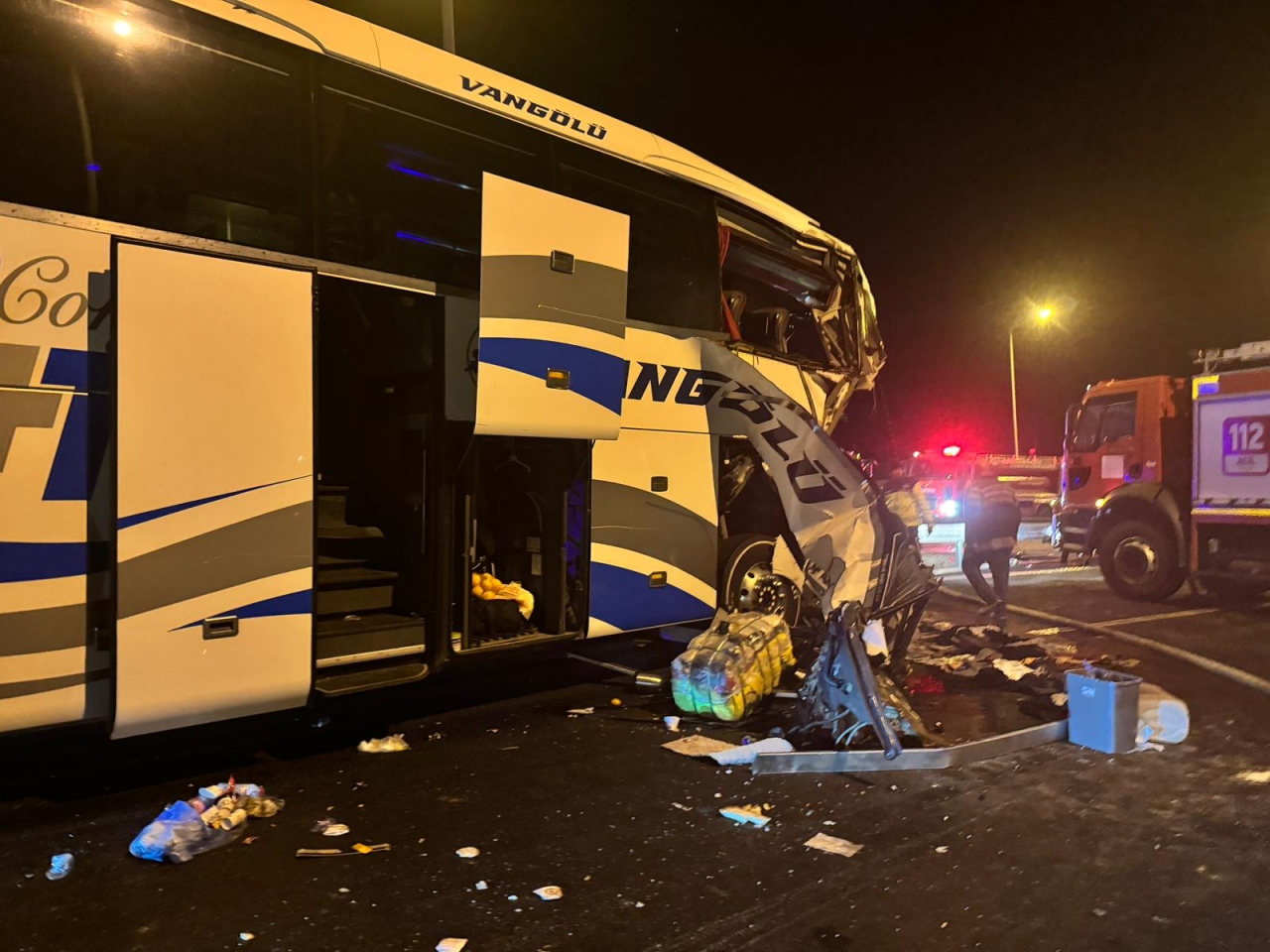 Gaziantep'te Zincirleme Trafik Kazasında 1 Kişi Öldü, 4 Kişi Yaralandı