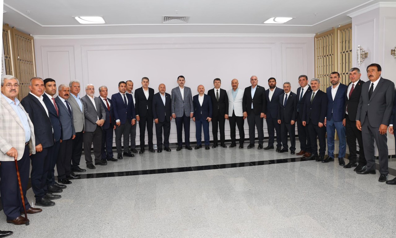 Bakan Kurum (1)