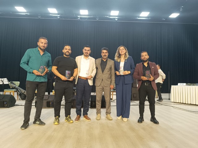 Benap Mikrofon Sende (5) (Küçük)