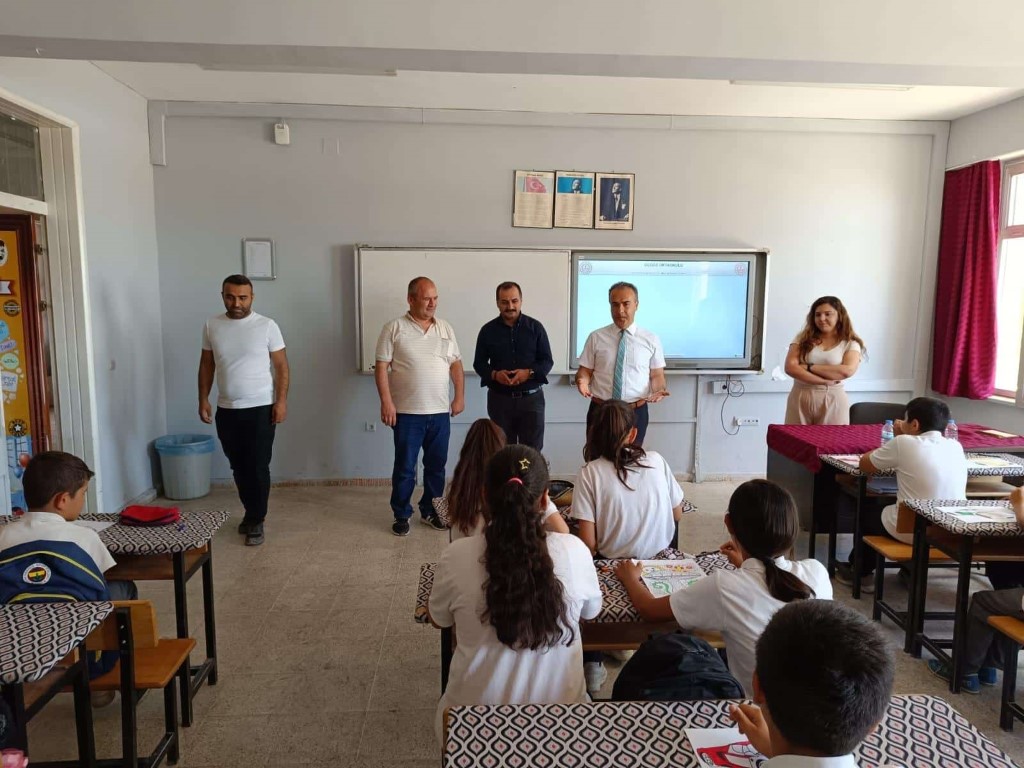 Besnı Mıllı Eğitim Okul Zıyaret (2)