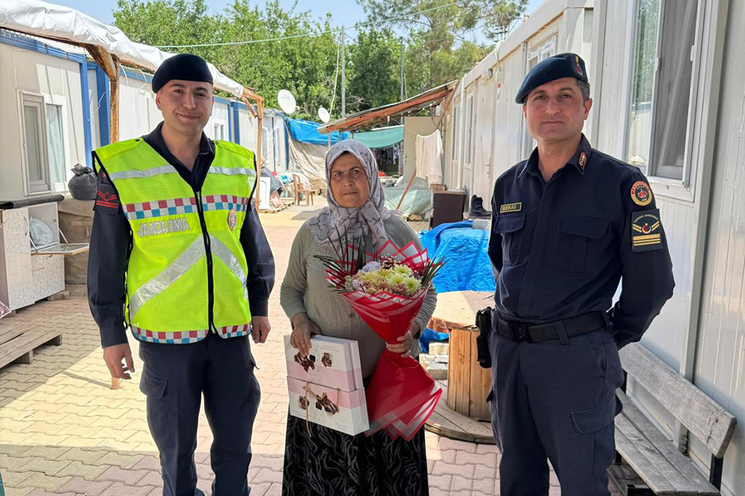 Besni Şehit Anneleri (11)
