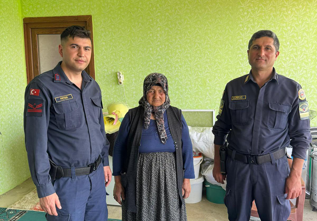 Besni Şehit Anneleri (9)
