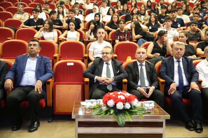 Egemen Bağış Siirt (2) (Küçük)