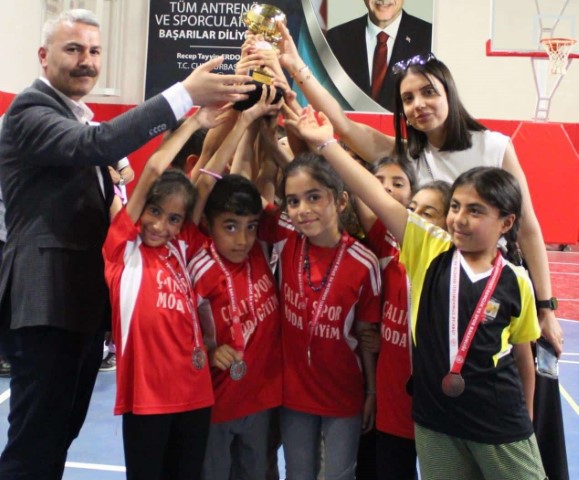 Geleneksel Çocuk Oyunları Şenliği (1)