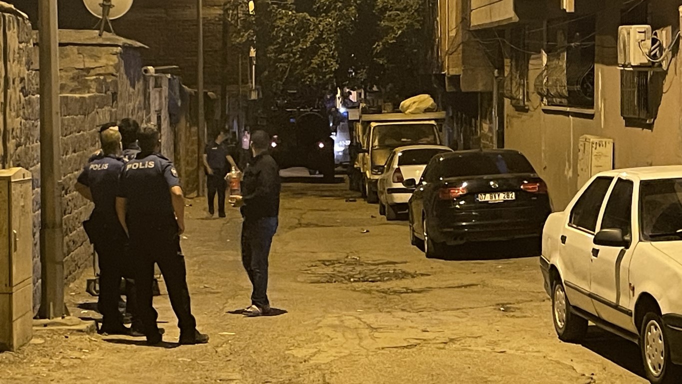 Şanlıurfa Polise Ateş Açan Zanlı.jpg (Orta)