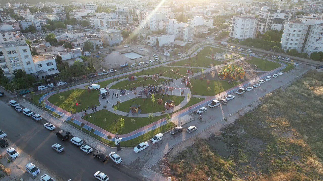 Adıayman Beledıyesı Parklar (2)