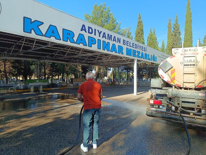 Adıyaman Mezarlık Temızlıgı (4)