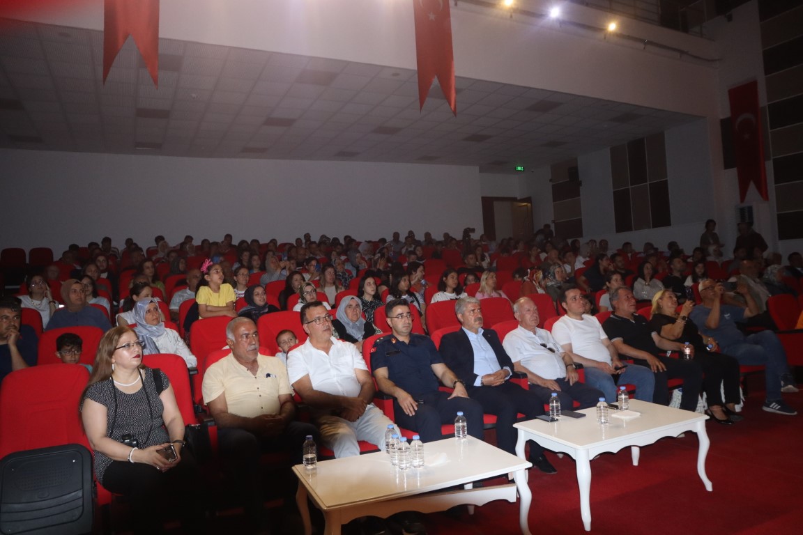 Besni Şiir Dinletisi (15)