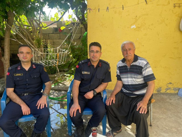 Kaymakam Şehit Ailesi Ziyaret16 (Küçük)