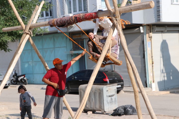Kilis Bayram Çocuk Gelenek (2) (Küçük)