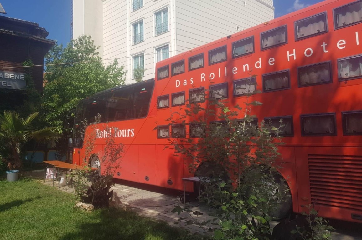 Rotel Tours