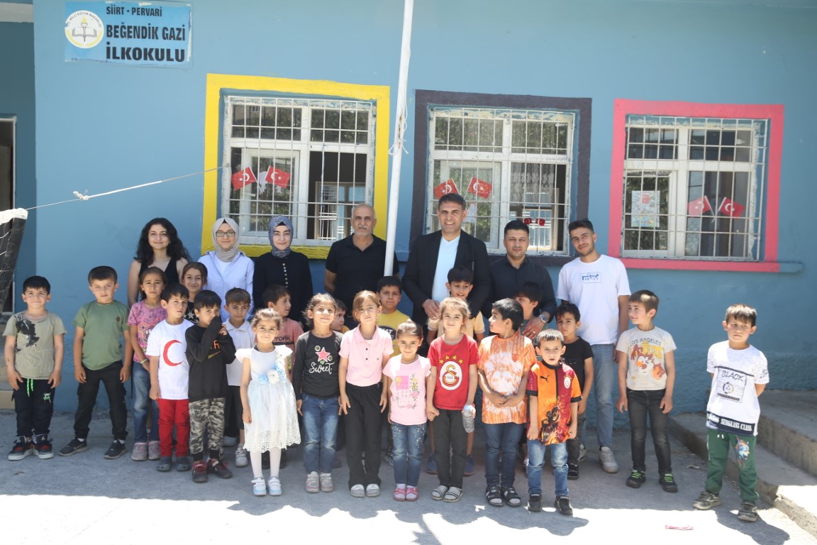 Siirt Ogencı Kıtap Kampanyası (2)