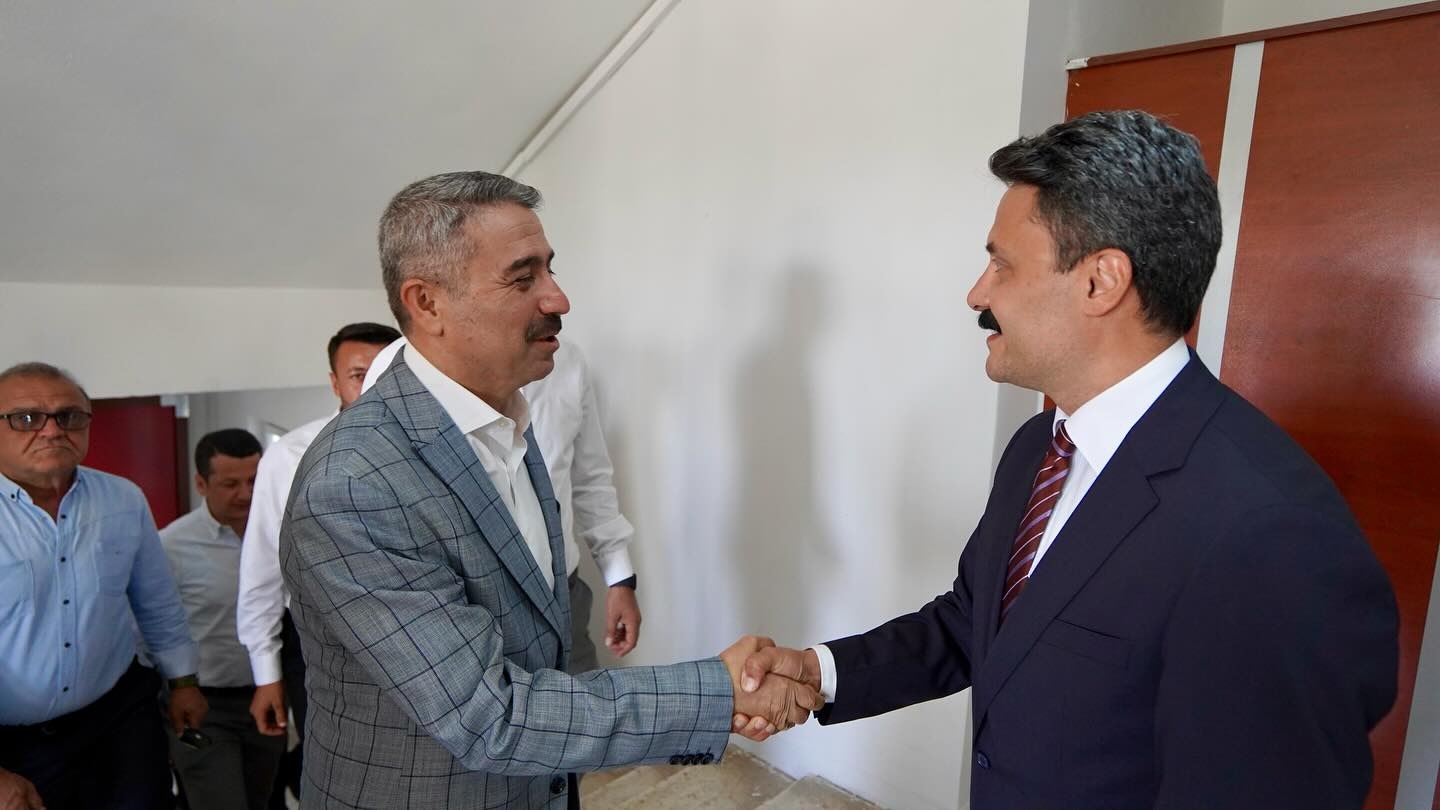 Alkayış Besnı Kaymakam Zıyaret (2)-1