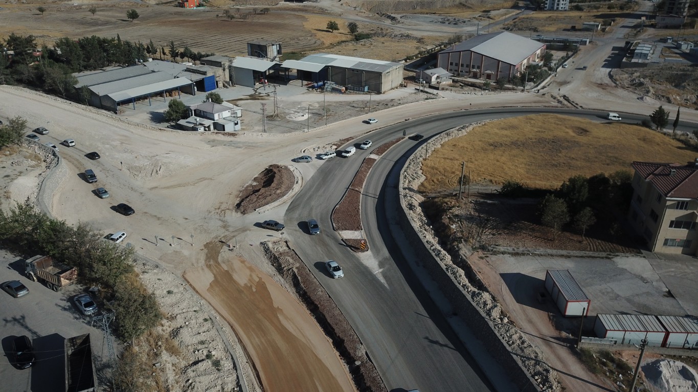 Besni Çevre Yolu (1)