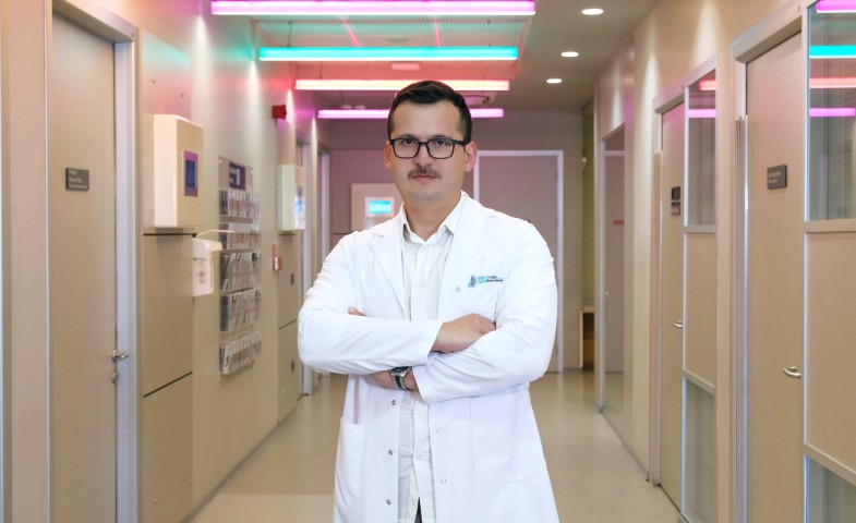 Dr.i̇dri̇s Avci