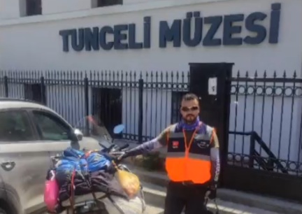 Adıyamanlı Öğretmen Şehirleri Gezerek Afad’ı Anlatıyor1