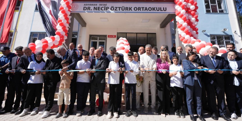 Bakan Tekin, Dr. Necip Öztürk Ortaokulu’nu Açtı