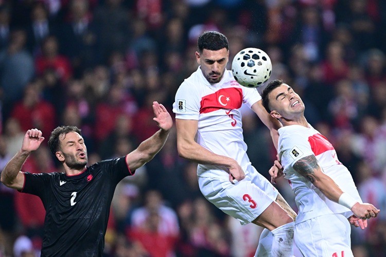 A Milli Futbol Takımı Grubu Ilk Ikide Bitirmeye Çok Yaklaştı