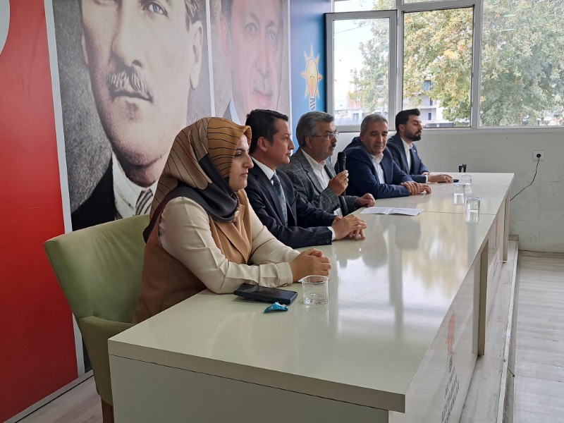 Ekrem Çadır, İlk Toplantısını Yaptı