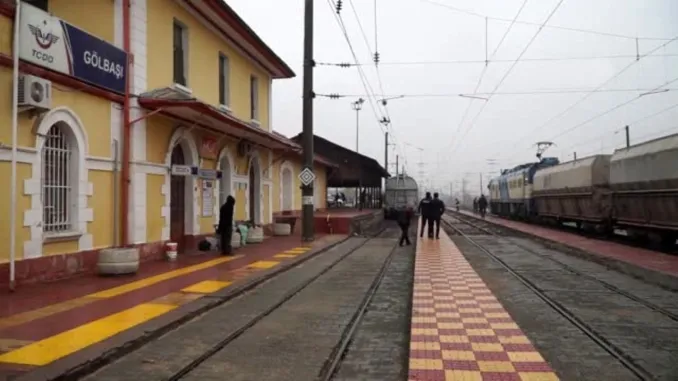 Gölbaşı Kaymakamlığı Uyardı; Dikkat, Tren Geliyor!1111111