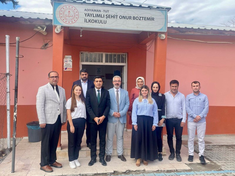 Kaymakam Güngör, Günü Öğrencilerle Geçirdi1