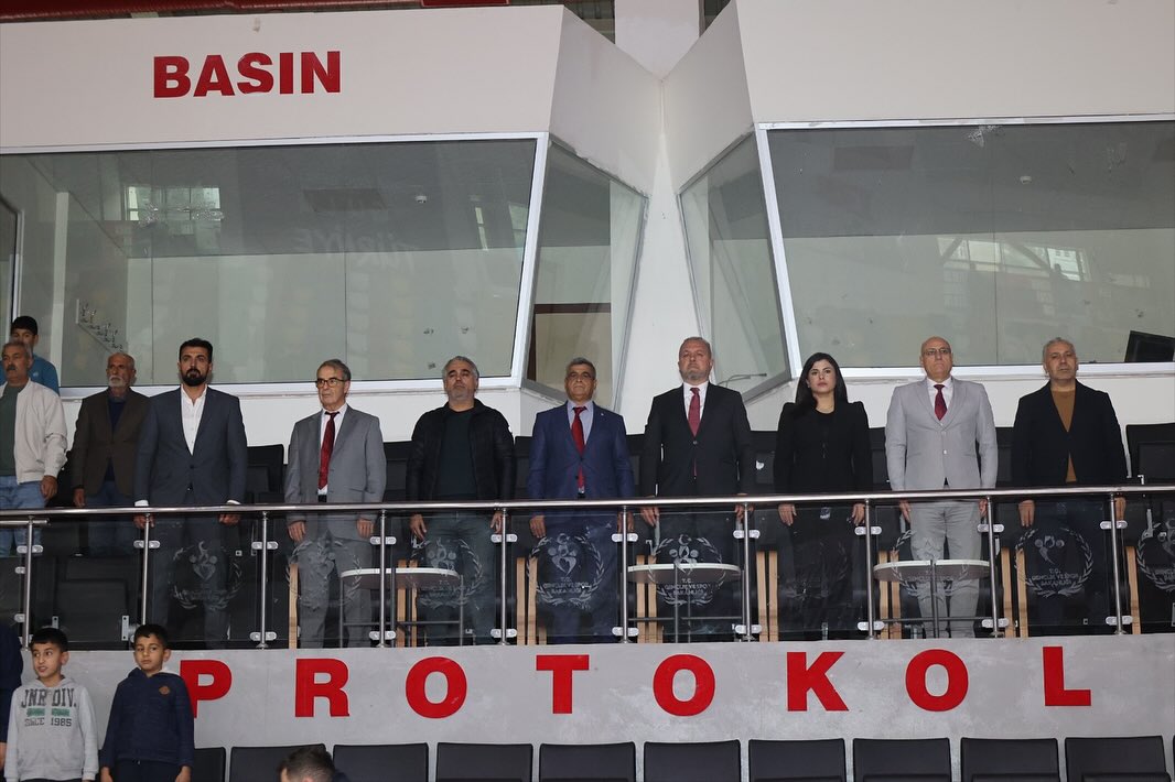 582221676 18404854603189646 5490780723794996587 N