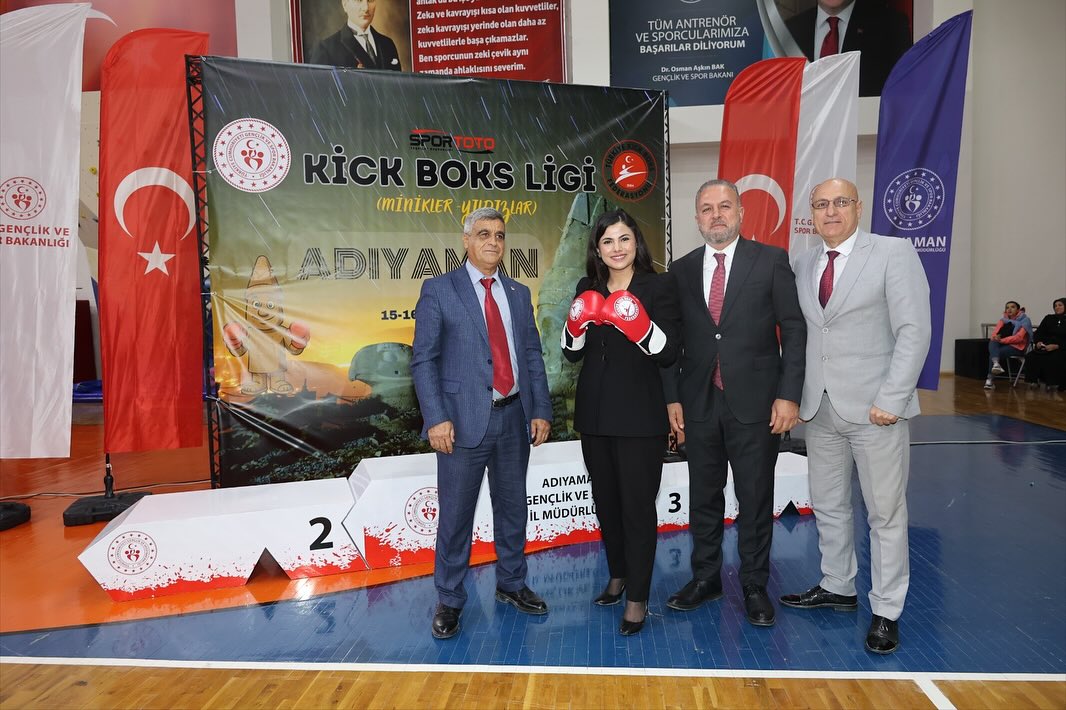 582643604 18404854573189646 4768219889862604382 N