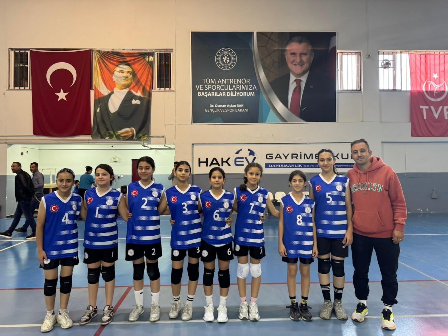 589956633 10236183547983101 8258263159039733767 N