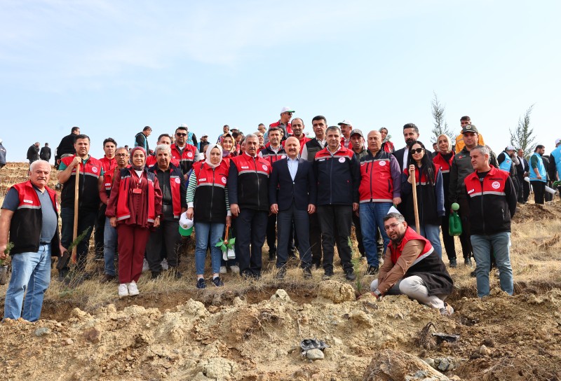 Adıyaman Ve Çevre İllerde Fidanlar Dikildi3