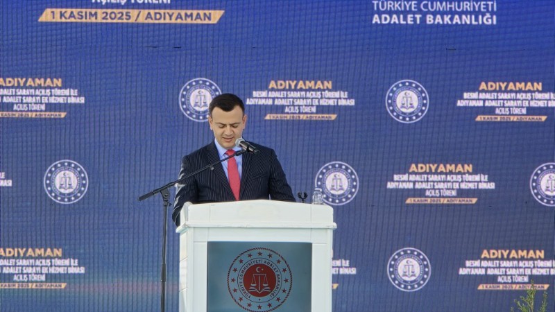 Bakan Tunç, Besni Adliyesi’ni Çocuklarla Beraber Açtı5