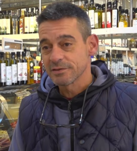 Boşanmış Çiftten 'Neşeli Günler'i Aratmayan Rekabet!2