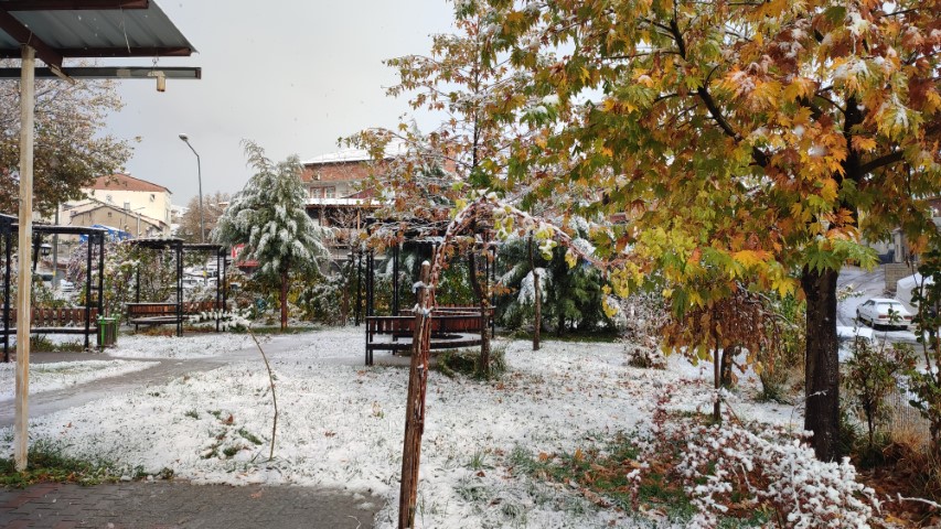 Çelikhan Yılın Ilk Karı (4) (Küçük)