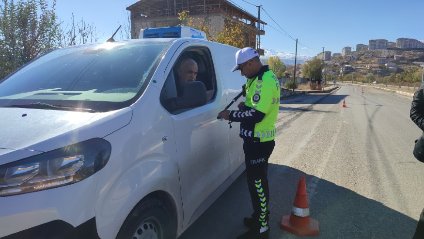 Çelikhan’da Lastiği Uygulaması Denetimi Yapıldı1
