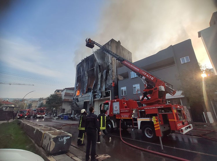 Kocaeli’nde Facia 6 Ölü, 1 Yaralı1