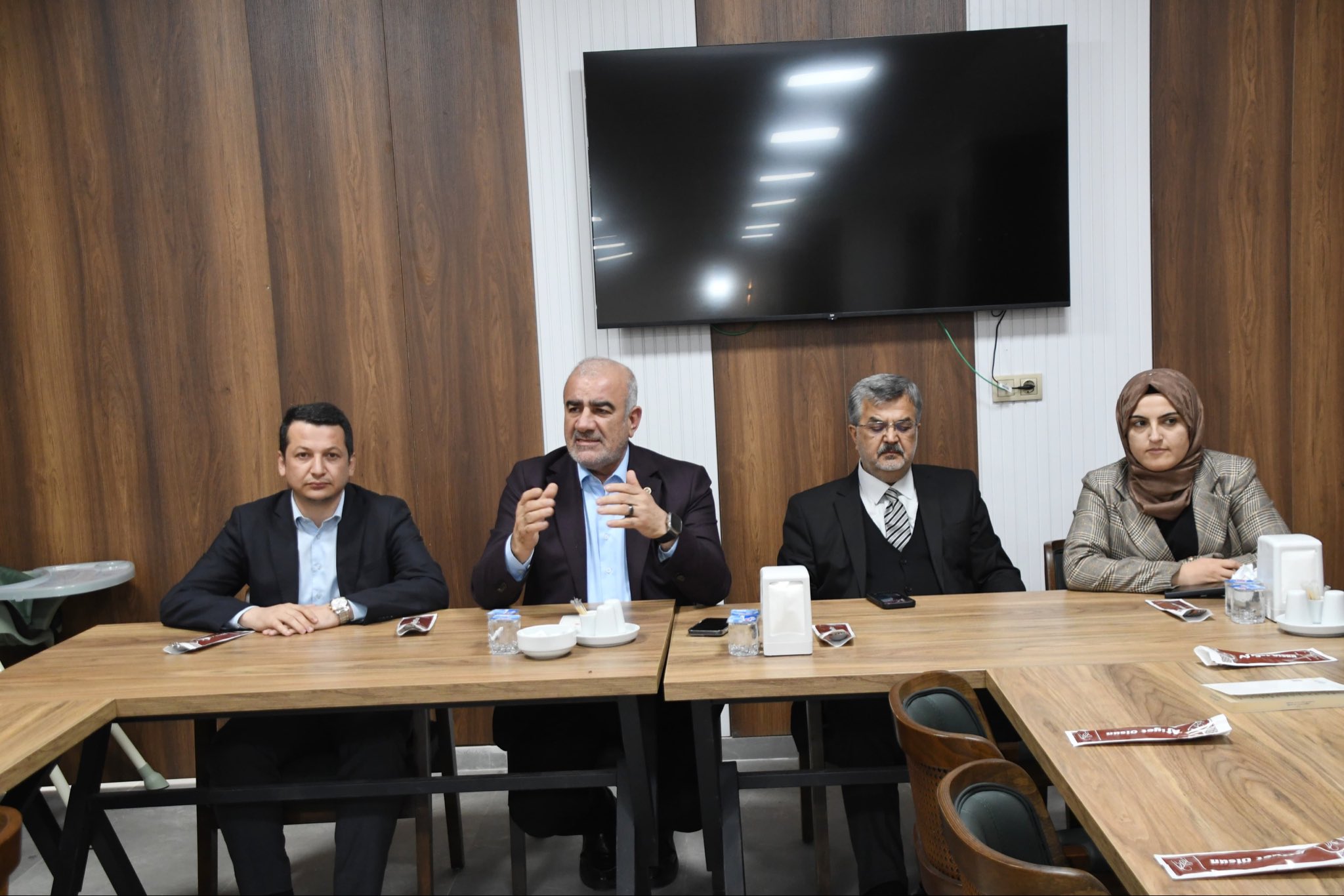 Milletvekili Özhan Basın2