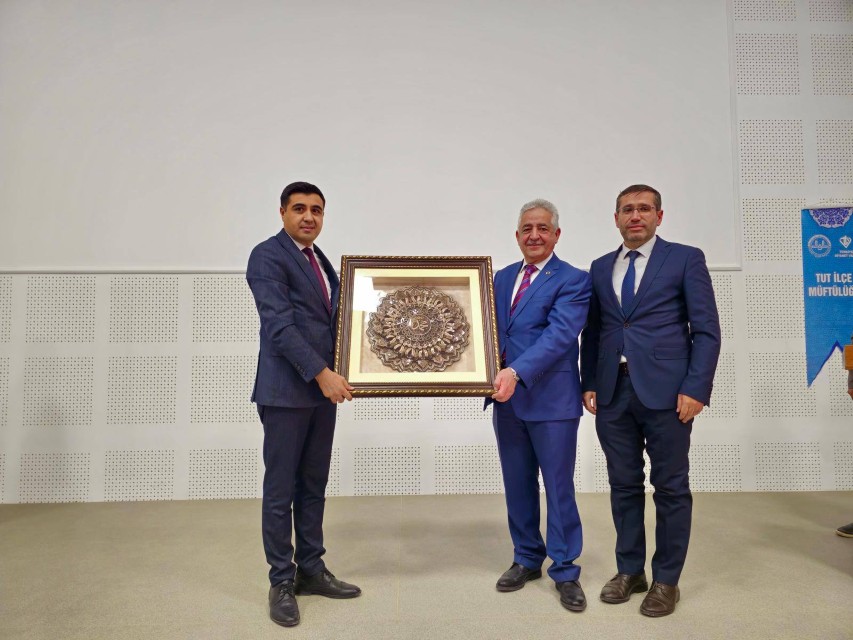 Tut’ta “Peygamberimiz Ve Aile Ahlakı” Konferansı Verildi1