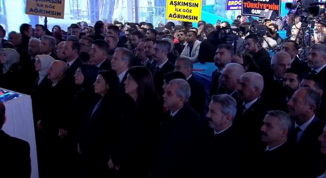 Whatsapp Image 2025 11 15 At 17.58.27