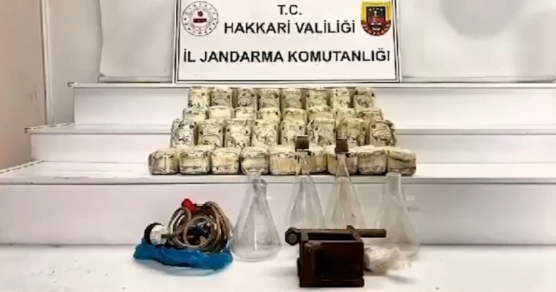 Zehir Tacirlerine Bir Darbe De Jandarmadan!1