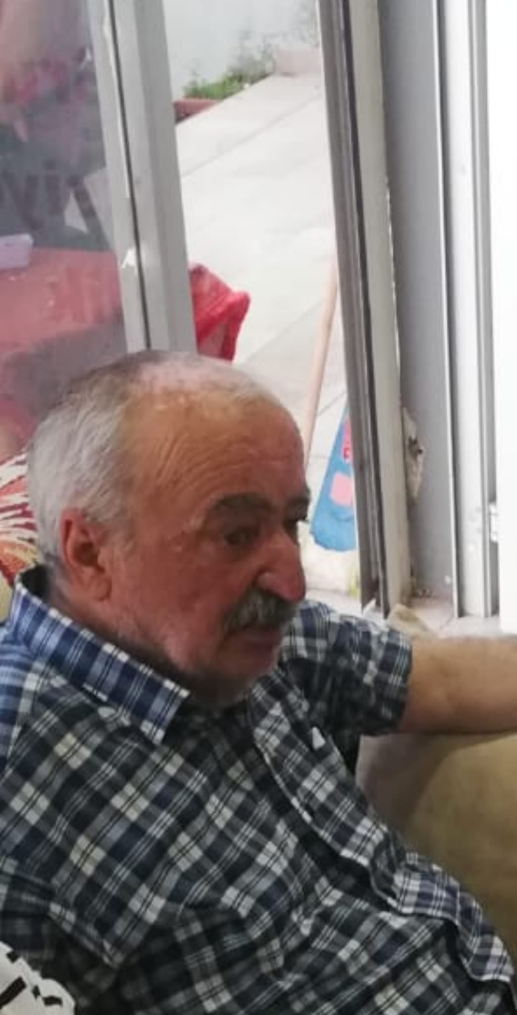 3E481760 0B5E 4D93 B8C1 F262354B334B