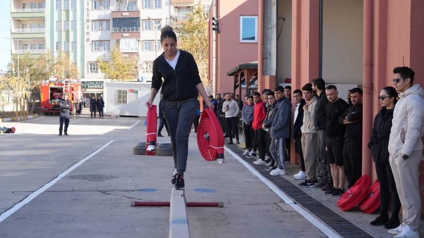 Adıyaman’da 38 Genç İtfaiyeci Olmak İçin Yarıştı1