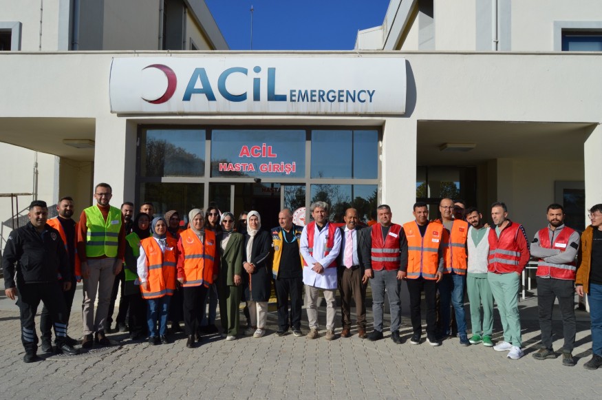 Besni Devlet Hastanesinden Gerçeği Aratmayan Tatbikat2.Bak