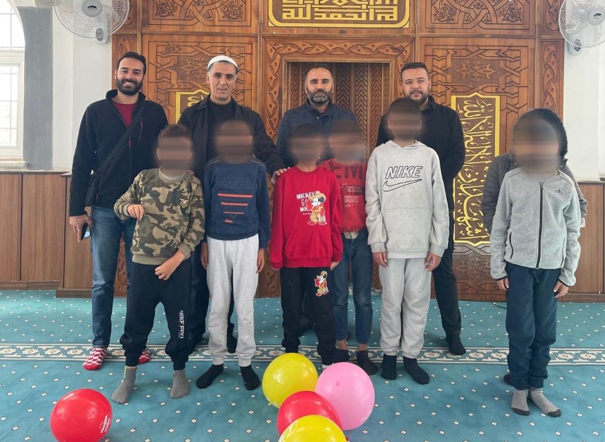 Besni'de Engelliler Ve Çocuklar Camide Buluştu1