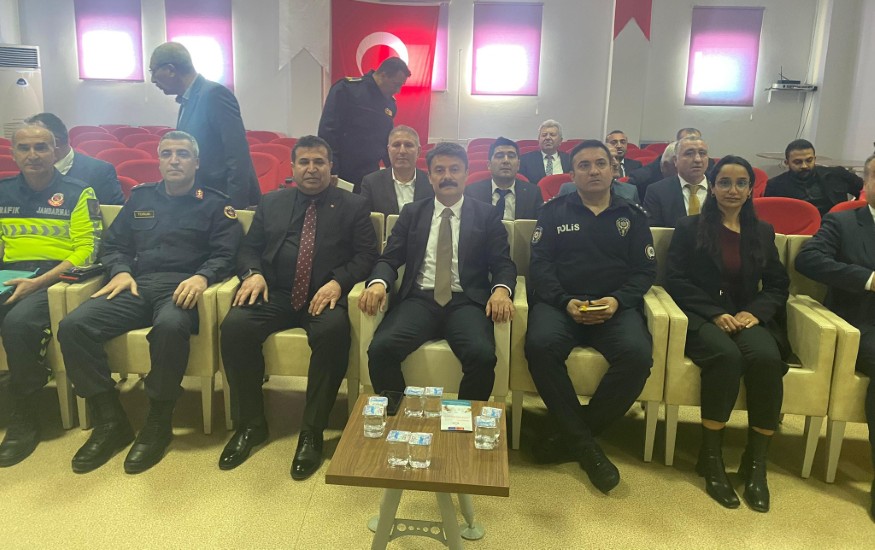 Besni’de Kış Trafik Tedbirleri Toplantısı Yapıldı1