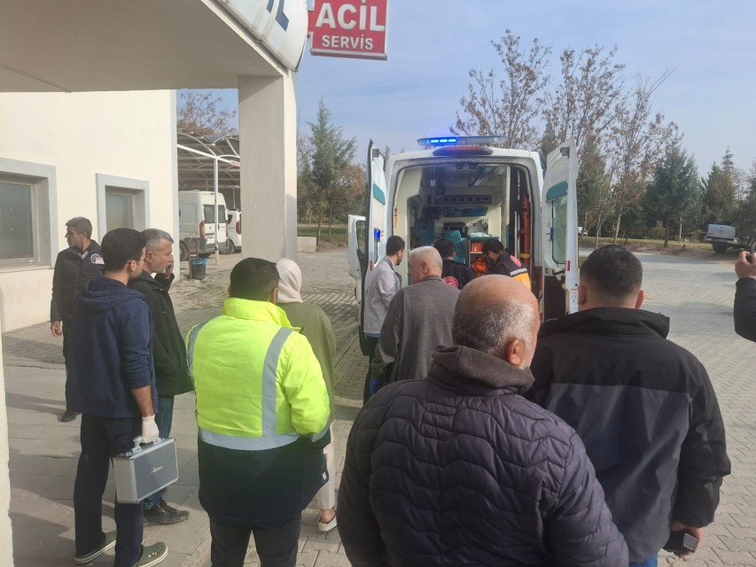 Besni’deki İnşaatta Korkunç Kaza, 1 Ağır, 2 Yaralı1