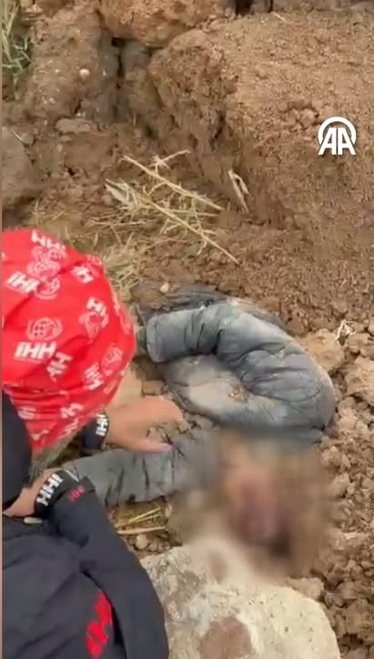 Canlı Canlı Gömülen 10 Yaşındaki Çocuk Kurtarıldı...1