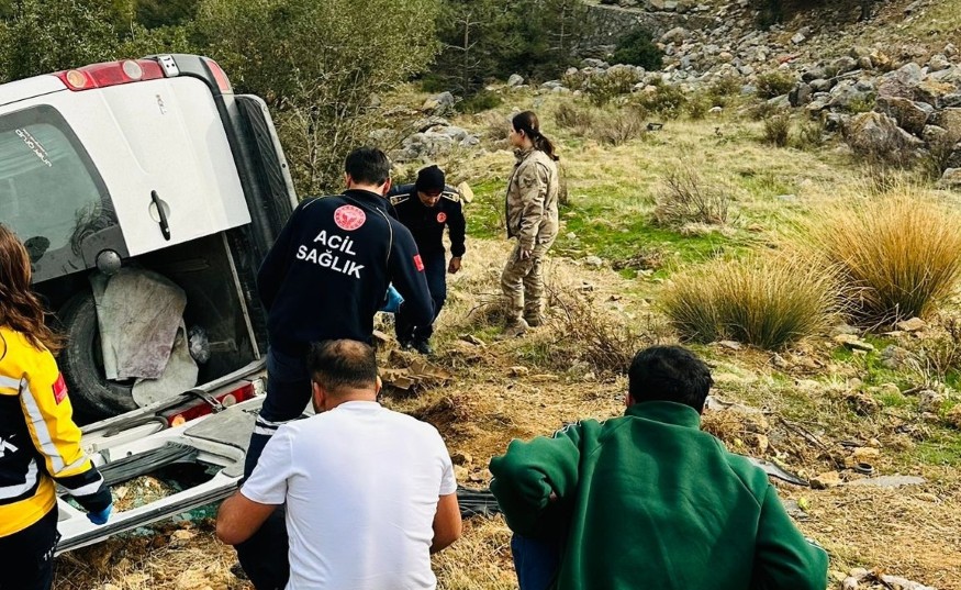 Gaziantep’te Tarım İşçilerinin Minibüsü Devrildi