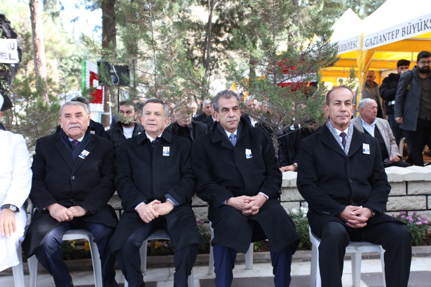 Hayırsever İş İnsanı Mehmet Erdemoğlu Dualarla Anıldı2