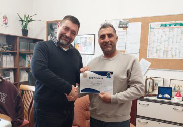 Macari̇stan Özgür Özalp (1) (Küçük)