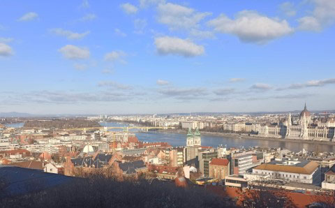 Macari̇stan Özgür Özalp (2) (Küçük)